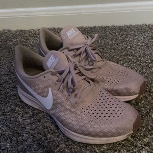 Women’s Nike Lilac Running Shoes size 9.5